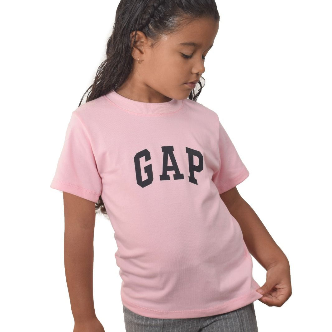 Camiseta rosada GAP
