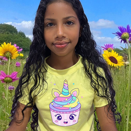 Camiseta amarilla cupcake unicornio