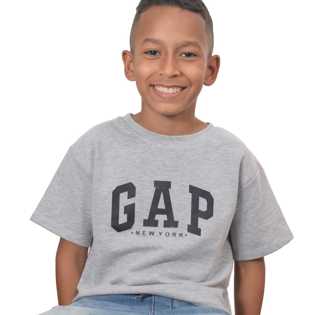 Camiseta oversize gris GAP